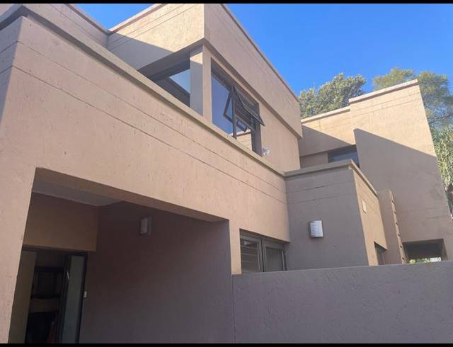 4 BEDROOM PROPERTY TO RENT IN GLENHAZEL